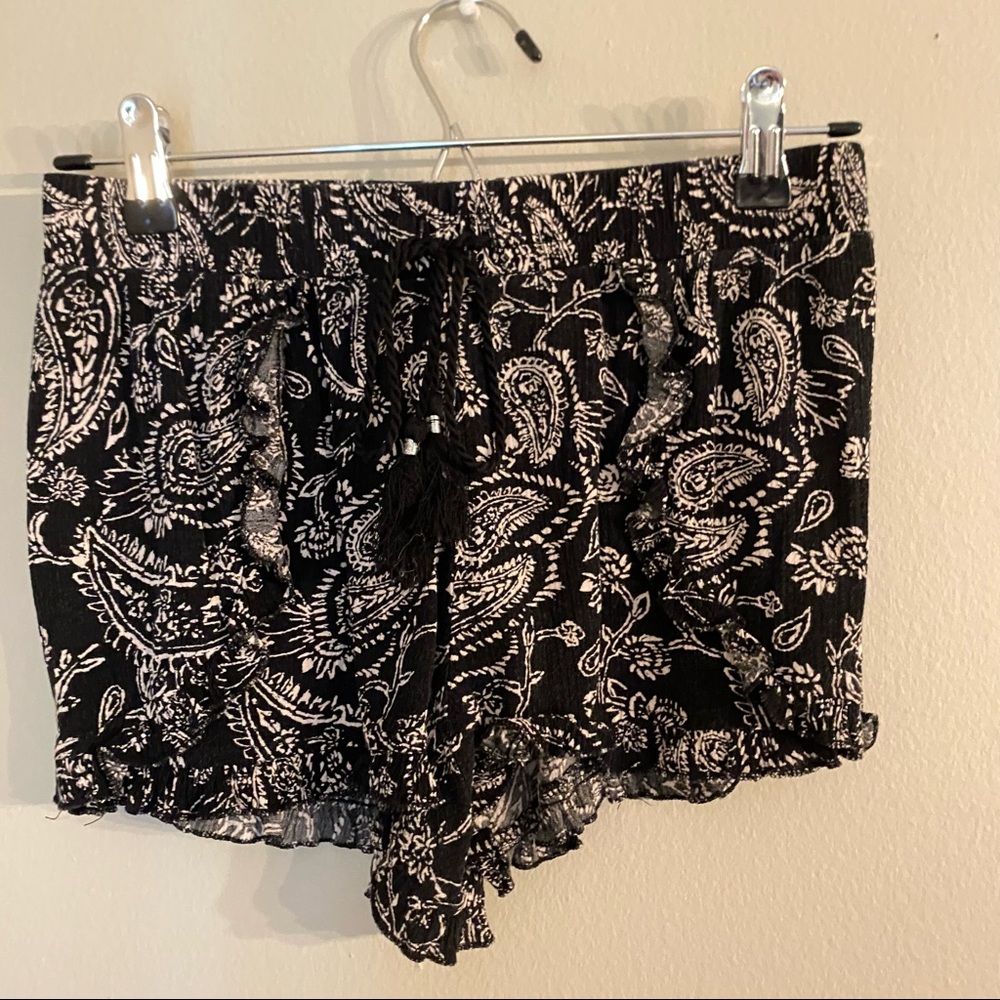Paisley print shorts